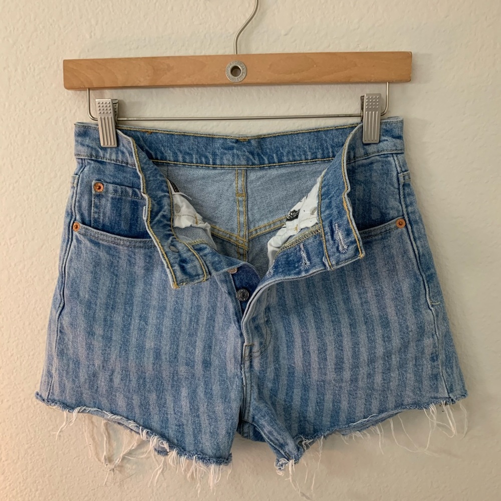 Levi’s 501 high rise shorts
